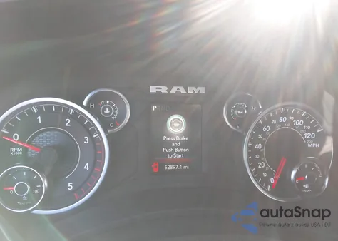 2024 Ram 2500 Big Horn 4X4 8' Box from USA, damaged, VIN 3C6UR5JL5RG337549